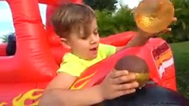 Diana Pretend Play With Princess Carriage Inflatable Toy