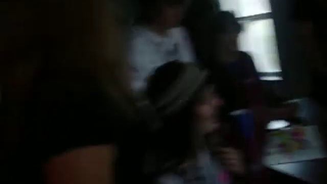 Emo kids singing emo kid! смотреть онлайн