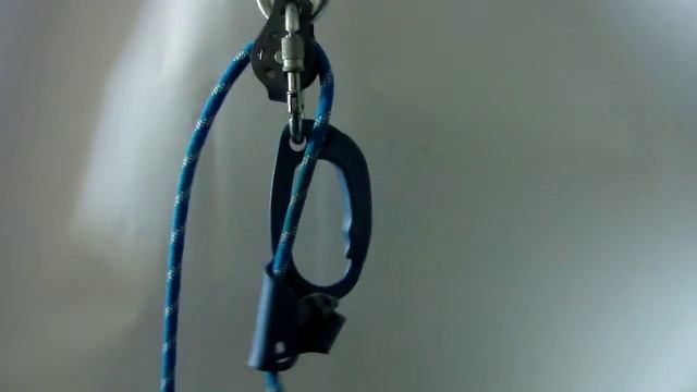 Поведение МОНОБЛОКА и ЖУМАРА во время работы 3 смотреть онлайн