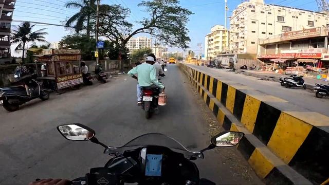 Cute Girl Reaction on Bmw g310rr | Bunny Helmet Cover | Market Reaction #g310rr #bmw #cute смотреть онлайн