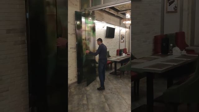 Стеклянные раздвижные перегородки гармошка смотреть онлайн