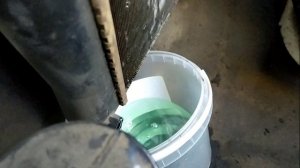 Нива 21213 Замена сливной пробки радиатора на самодельную