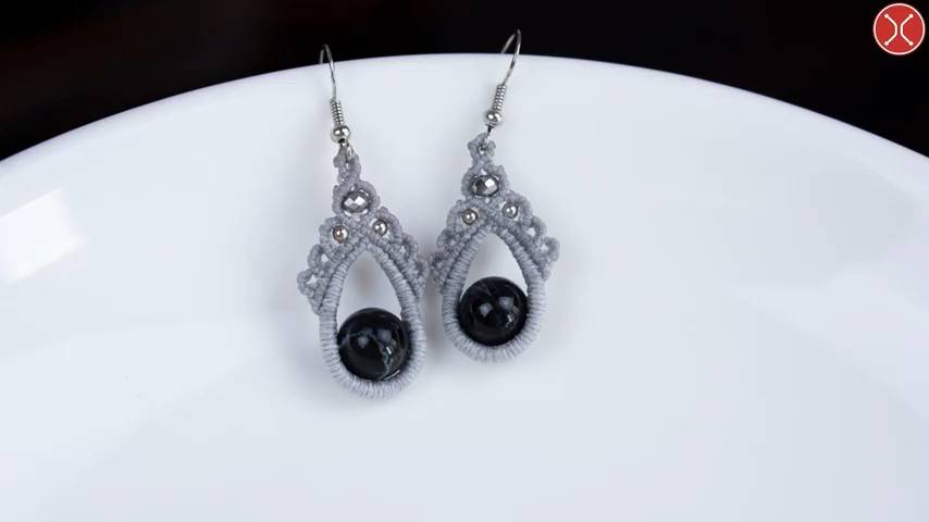 Macrame earring tutorial - The Charming black bead смотреть онлайн
