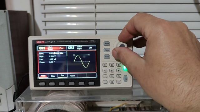 ВЭФ-204 + генератор частот. Прием на 80 метрах в SSB. смотреть онлайн