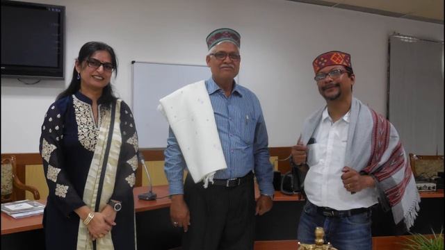 HAM Radio Society смотреть онлайн