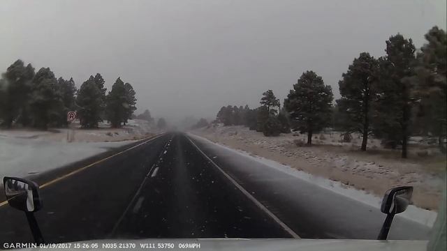 285#Alex-Дальнобой США...Начало зимы за 4 минуты...Arizona..I-40..Flagstaff смотреть онлайн