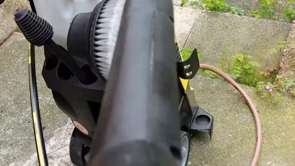 Karcher K7.85 Pressure Washer  In Action