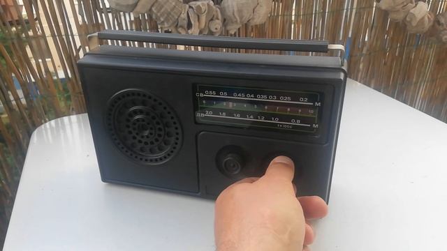 ALPINIST 417 VINTAGE SOVIET TRANSISTOR RADIO, 1980 смотреть онлайн