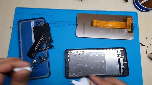 Samsung M12/A12 display folder change orignal смотреть онлайн