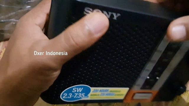 Unboxing Radio Portable Sony Langka 2023 смотреть онлайн
