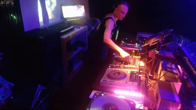TNL TECHNO WEEKEND Pinhead SPECIAL Pure Vinyl Hard techno .....Live смотреть онлайн