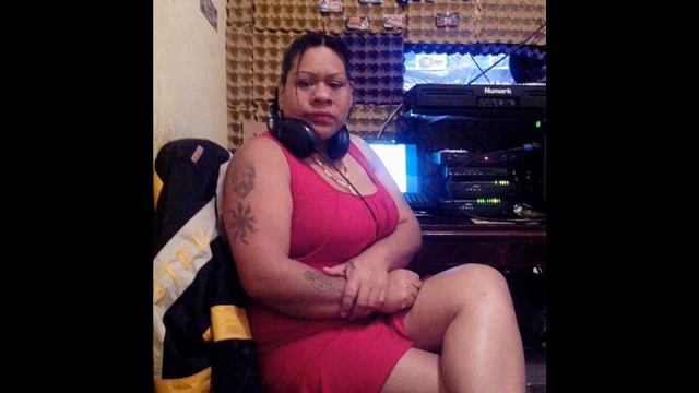GUARACHA DE LA CHICA CANDELA смотреть онлайн