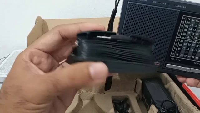 Unboxing Tecsun R9.700 DX #unboxing #tecsunr9700dx #tributação #taxação #imposto #receitafederal смотреть онлайн