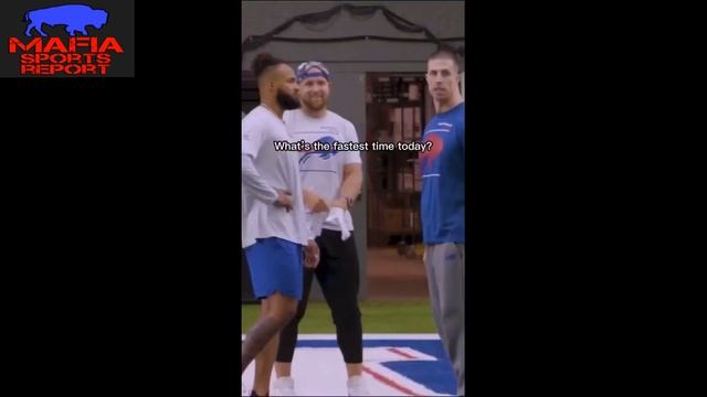 Gabriel Davis Squats Massive Amount Of Weight 😳😳 Beast Mode смотреть онлайн