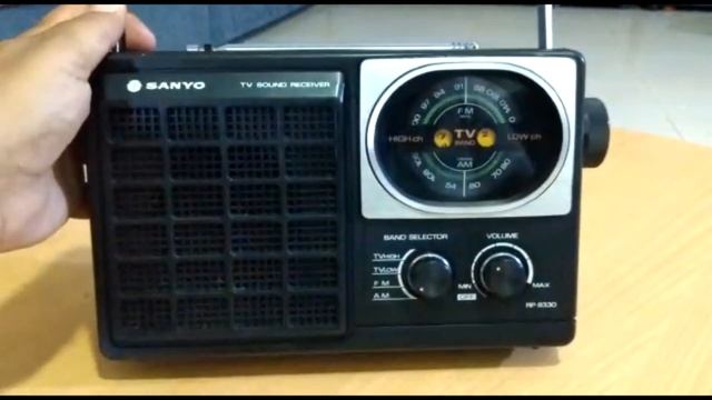 ابو فارس مع الأستاذ خالد يقدم لكم راديو سانيو Radio Sanyo RP8330 смотреть онлайн