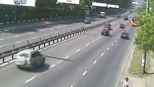 На ул. Елены Телиги сбит велосипедист смотреть онлайн