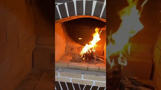 🔥Мангал из кирпича на летней террасе готов радовать своих хозяев🔥 смотреть онлайн