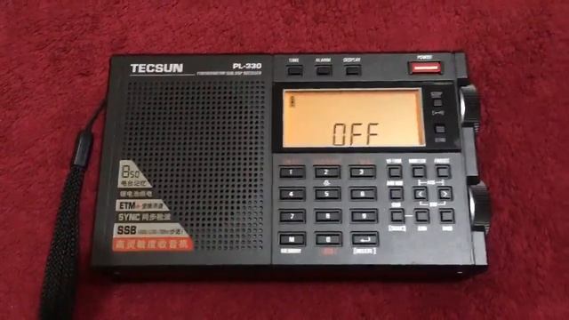 XHDATA D-808 vs Tecsun PL-330 in MW (AM) and Shortwave (SW) смотреть онлайн