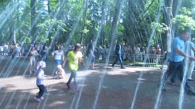 Шутиха «Водяная дорога»: обычная съёмка Full HD смотреть онлайн