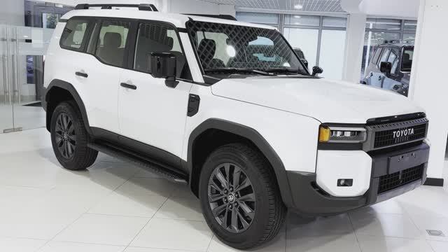 Toyota Land Cruiser Prado 2024