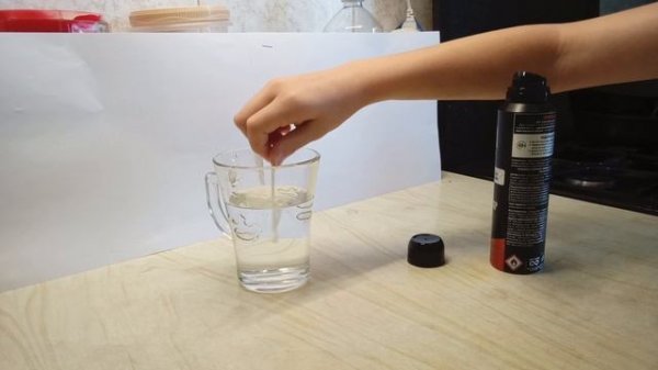 Фокус с водой и дезодорантом #сезонконтентаRUTUBE