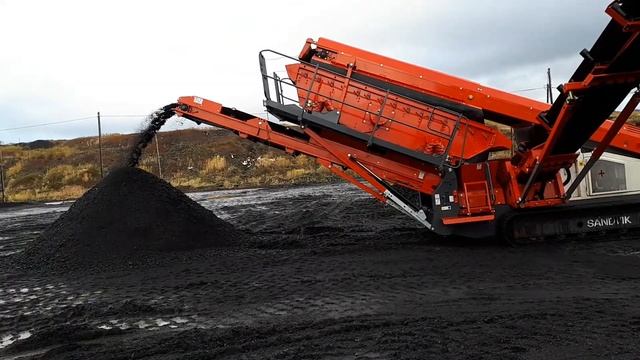 Грохот SANDVIK QA331 смотреть онлайн