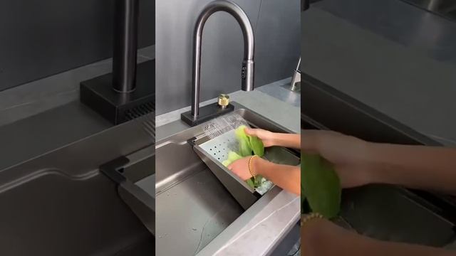 Stainless Steel Sink Integrated Pull-Out Faucet Waterfall Wash Basin Sink смотреть онлайн