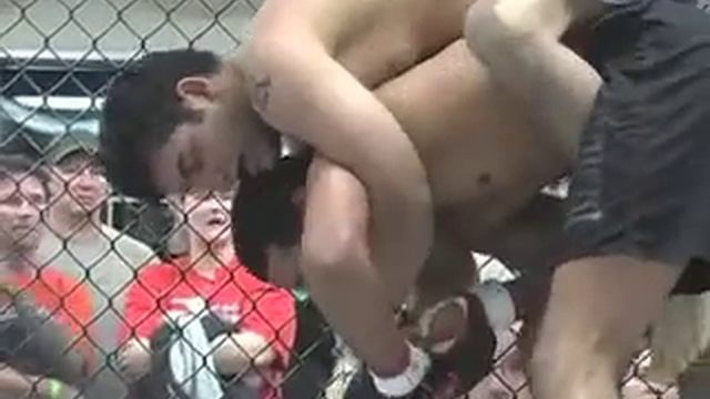 Marcel Anderson vs Kazim Khan Round 1 www.robbedentertainment.com смотреть онлайн