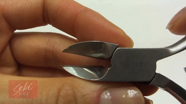 Cut Thick Nails with Ease with the Seki Edge Professional Nail Nipper! смотреть онлайн