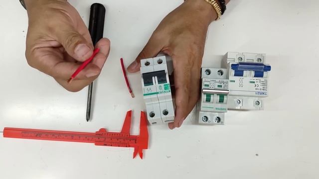 Solar DIY'ers Dapat Alam Mo ito - Isa sa Dahilan ng Sunog ng Circuit Breaker смотреть онлайн