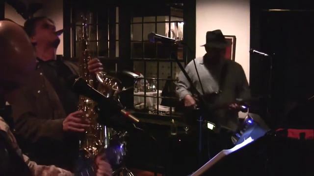 Mark Sganga and Friends: Don't Let The Door Knob Hit Ya смотреть онлайн