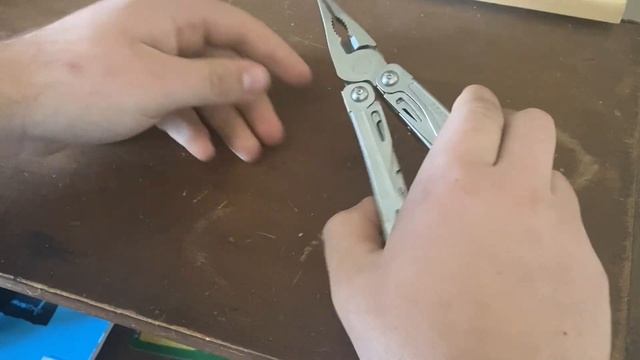 Leatherman Sidekick(Multi-tool on a BUDGET) смотреть онлайн