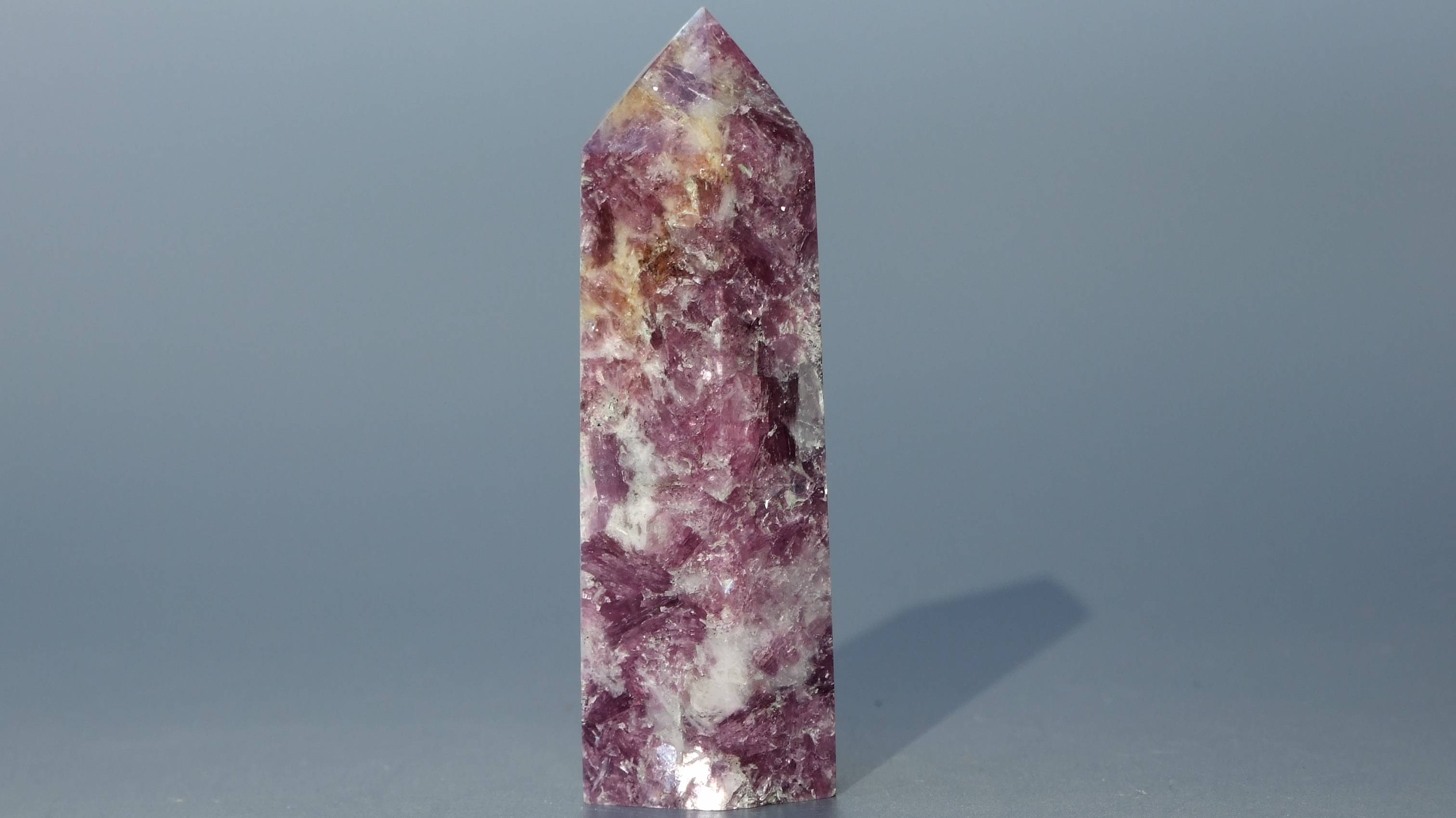 Кристалл-генератор Лепидолит [81 мм] // 689nk смотреть онлайн