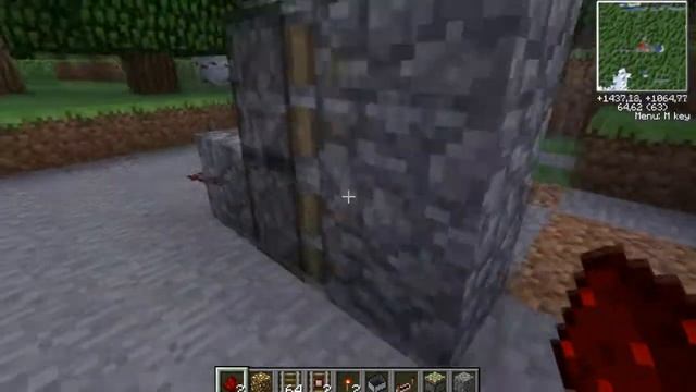 Скрытая дверь | Minecraft | Механизмы #1 смотреть онлайн