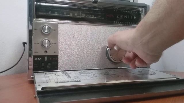 Radio Zenith Royal 3000 prueba am fm смотреть онлайн