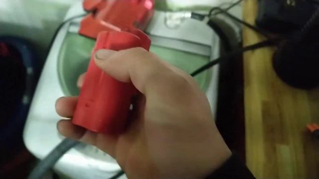 Milwaukee M12 powered RC Car with adapter 3S LIPO 6AH смотреть онлайн