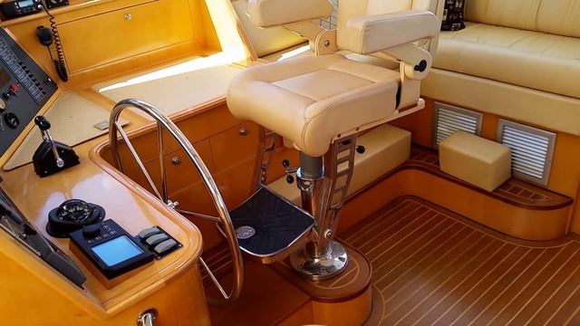 2000 Jutson 46' Power Cat by Marine Magic. At Jay Bettis & Co. in Seabrook, Texas смотреть онлайн