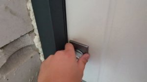 Установка двери с терморазрывом на улице без фрамуги