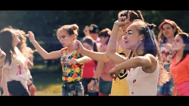 КРУЧЕ ВСЕХ Quest Pistols Show & Open Kids (пародия выпускной школа №8 Бийск) смотреть онлайн