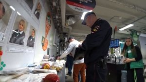 СУПЕР НАГЛОСТЬ торгашей просрочкой / СОТРУДНИЦА - ВОРОНА!!!