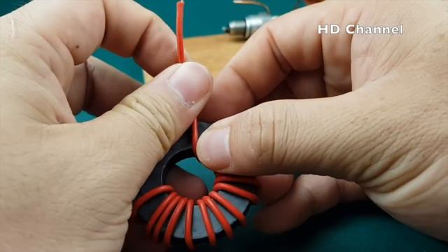 New Electric Free energy Generator Magnets with light bulb 220V смотреть онлайн