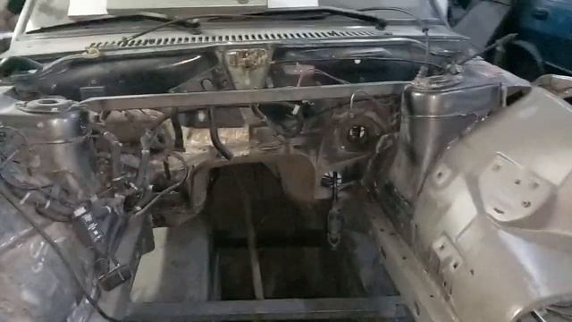 TOFAŞ ŞAHİN RESTORASYON BİTTİ ARAC BOYAYA HAZIR RENK MAVİ OLACAK смотреть онлайн