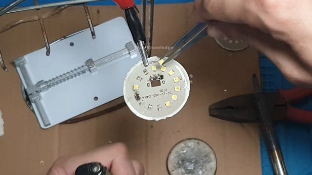 How to Replace SMD LED in LED Bulb | Repair LED Light by Change SMD LED Chip | Tech Knowledge смотреть онлайн