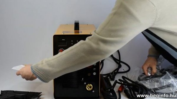 Kaiser MIG MAG 305 inverteres hegesztőgép kicsomagolás video / unboxing welding machine