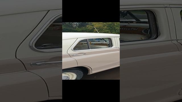 ГАЗ М-20 Победа паркуется на ретро ралли 2024 смотреть онлайн