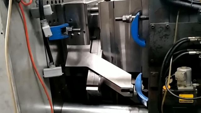 PIPE FITTING MOLD смотреть онлайн