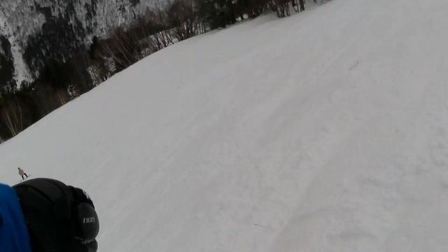POV 4K Чегет по красной трассе, лучший за день 3й спуск смотреть онлайн
