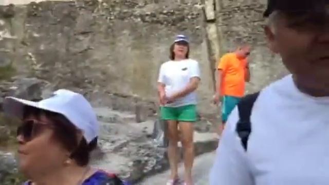 Сенсация: недвижимость в Крыму! смотреть онлайн