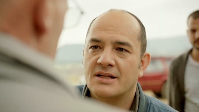 Henry Arrests Walter | Sin Dolor | Metastsasis (ENG, РУС, ESP SUB) смотреть онлайн