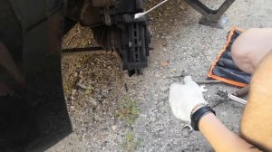 Как самому заменить передние тормозные колодки накладки ЛАДА ГРАНТА КАЛИНА ПРИОРА 2114 2110 2108